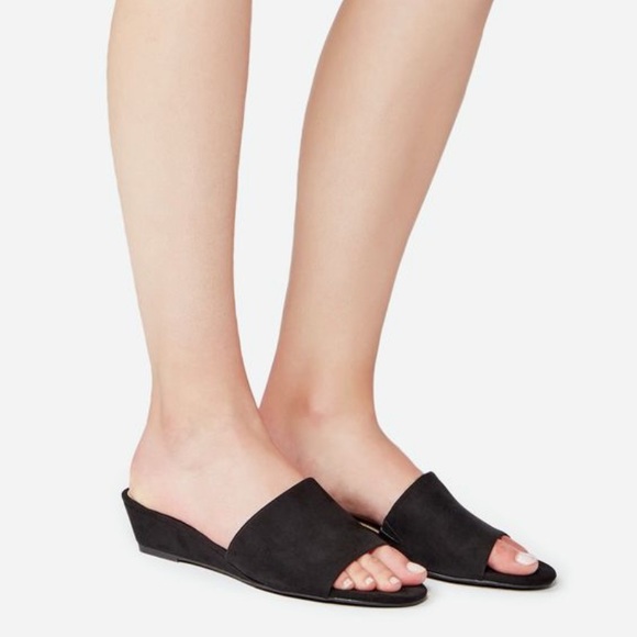 low wedge mules